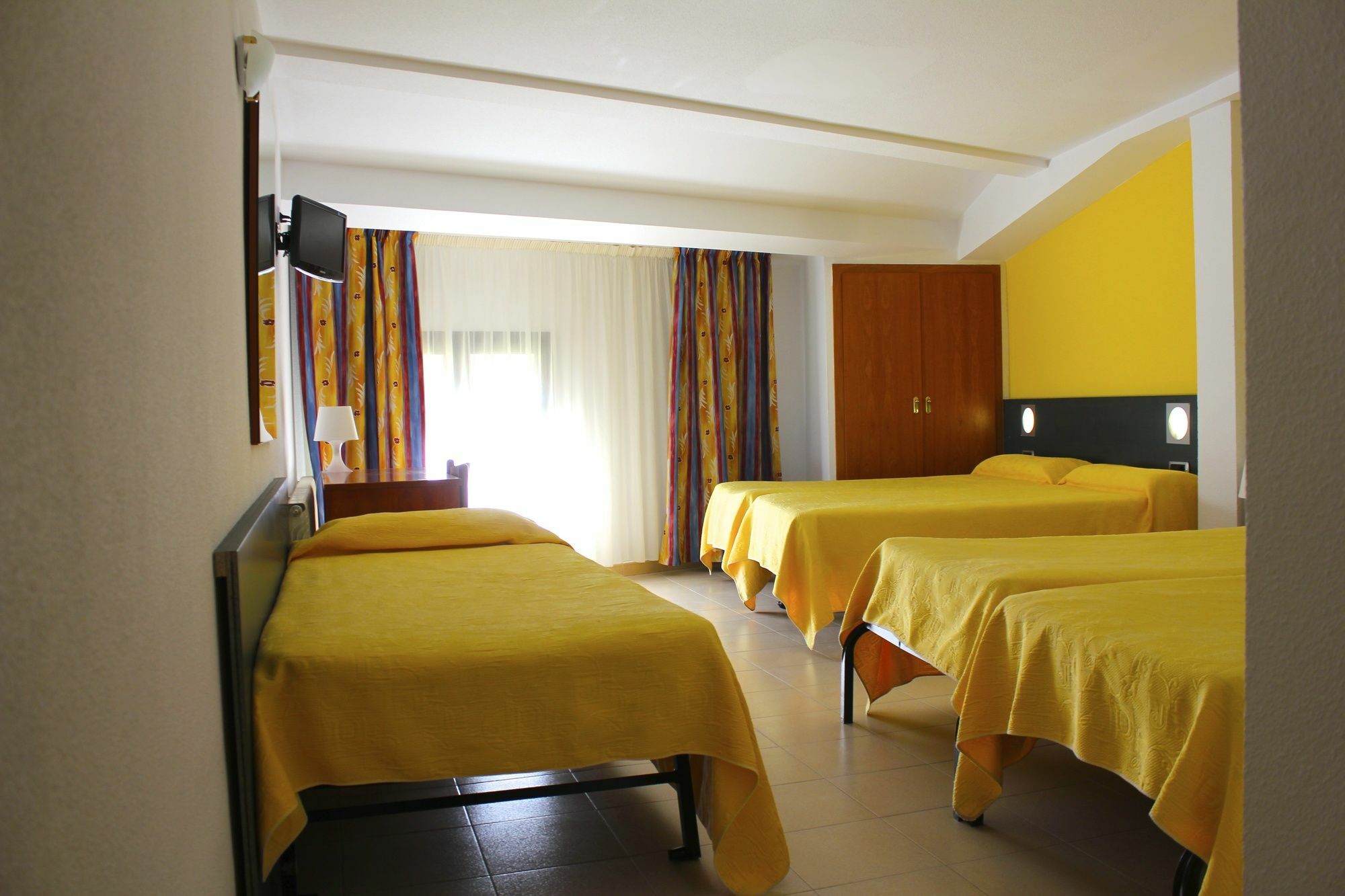 Hotel Avanti Pas De La Casa Exterior photo
